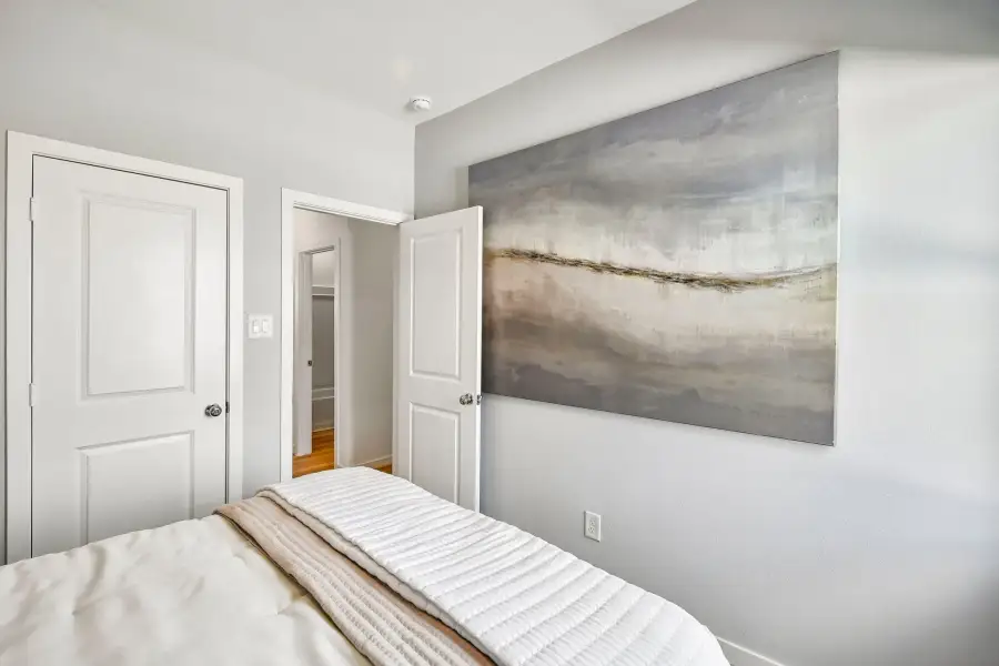 Furnished interior view inside a new home in Hockley Meadows, Hockley (Image 24).