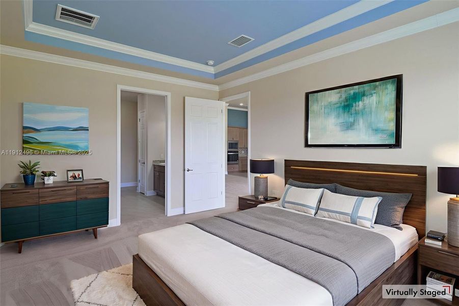 Furnished interior view inside a new home in , Hernando (Image 13).