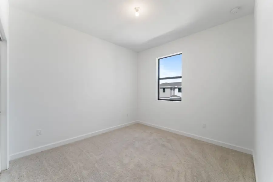 Spacious, unfurnished interior of a new home in Tradition, Port St. Lucie (Image 10). Spacious, unfurnished interior of a new home in Tradition, Port St. Lucie (Image 10).