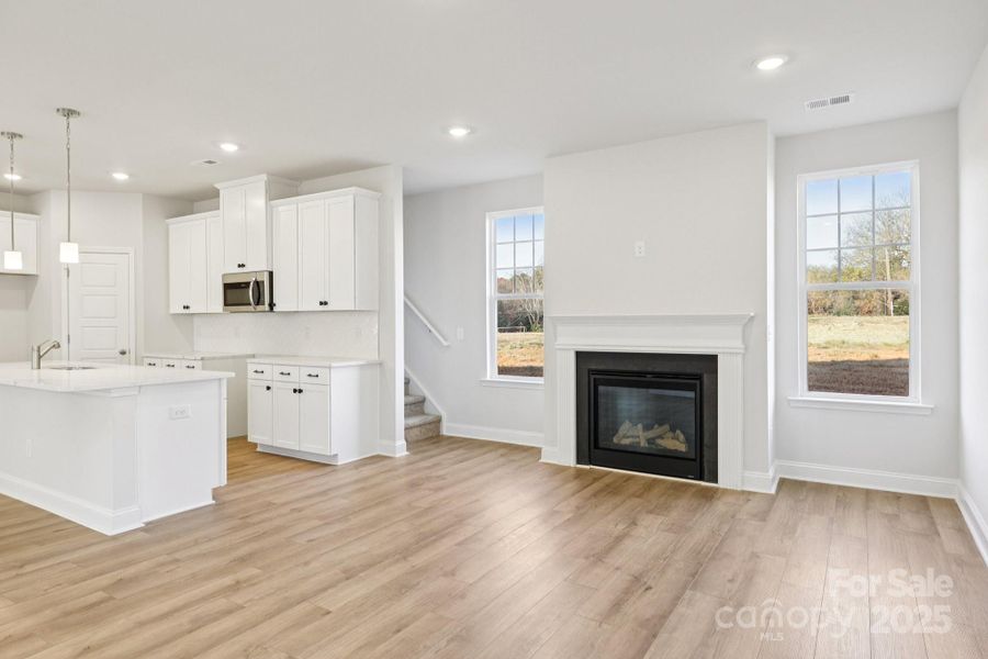 Image 41 of a home in Edgewood Preserve.