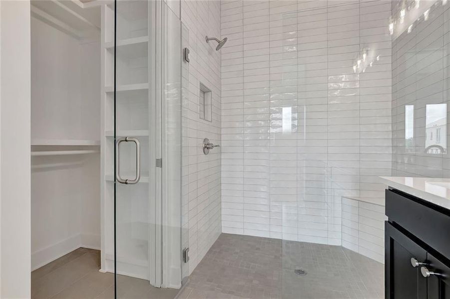 Image 34 of a home in .