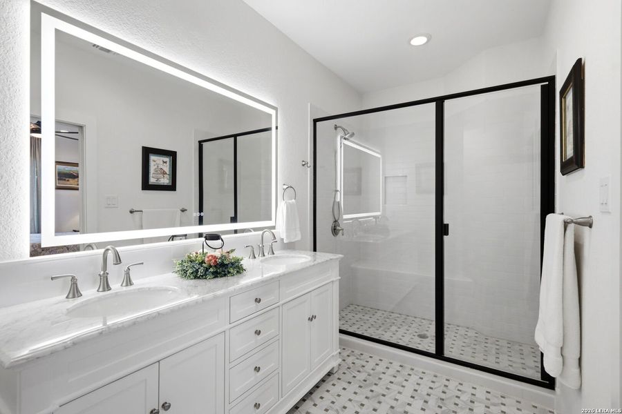 Furnished interior view inside a new home in , Boerne (Image 12).