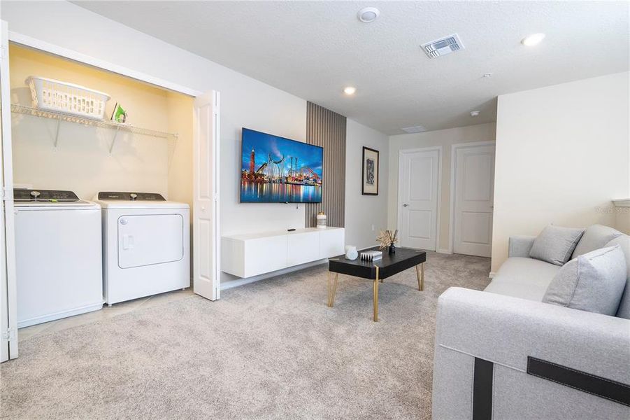 Furnished interior view inside a new home in Windsor Cay Resort, Clermont (Image 17).