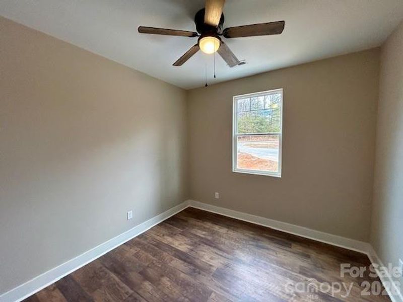 Spacious, unfurnished interior of a new home in , Lenoir (Image 22).