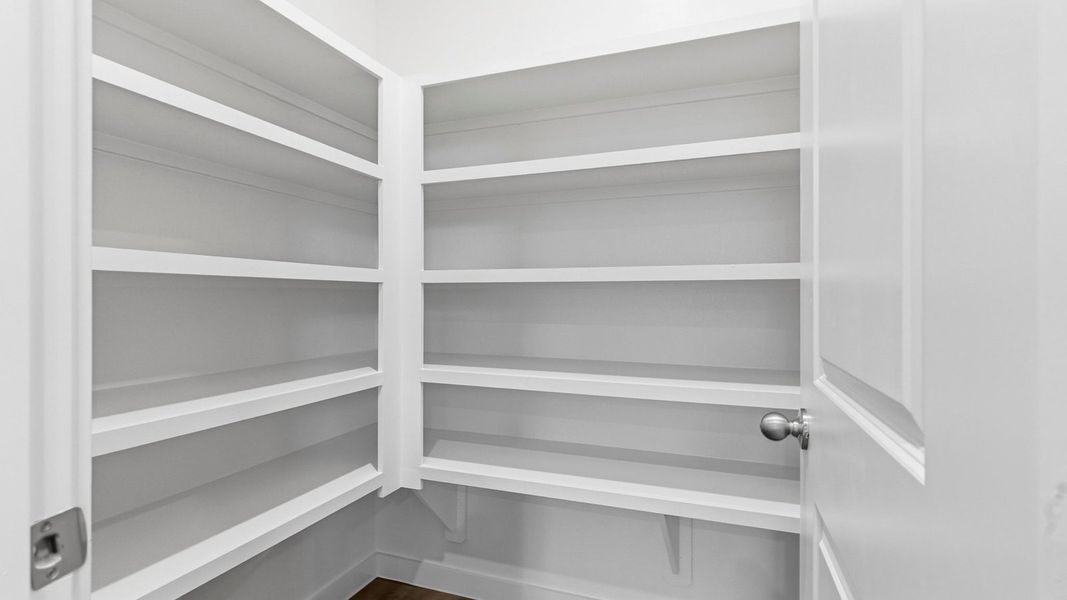 Close-up of interior finishes inside a home in Evergreen, Rosenberg (Image 19).