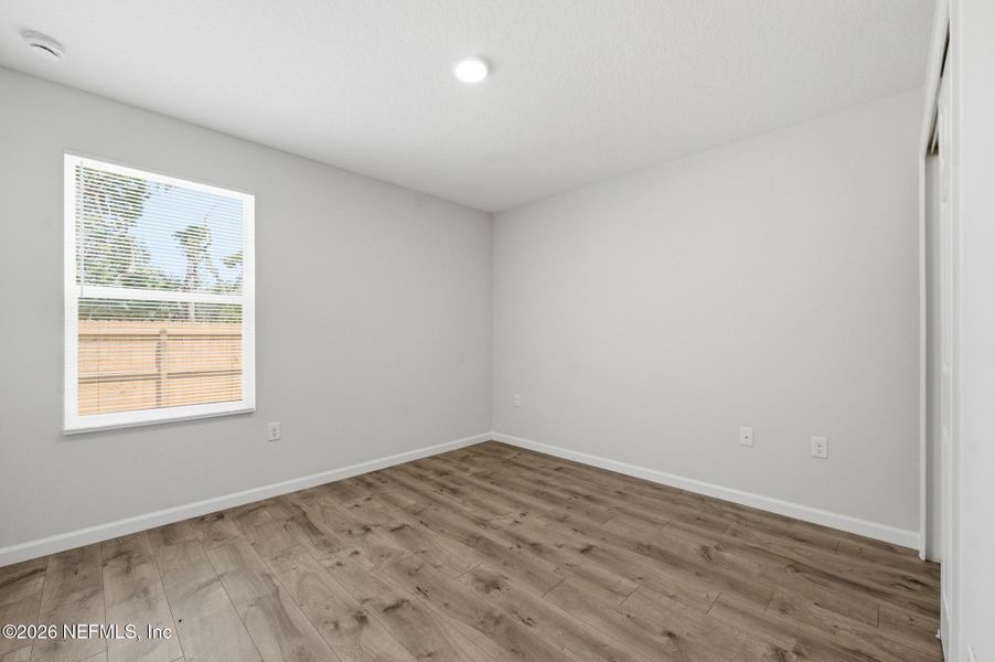 Spacious, unfurnished interior of a new home in , Jacksonville (Image 20).