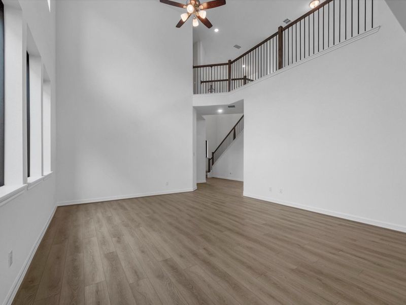 Spacious, unfurnished interior of a new home in Emory Glen, Magnolia (Image 16). Spacious, unfurnished interior of a new home in Emory Glen, Magnolia (Image 16).