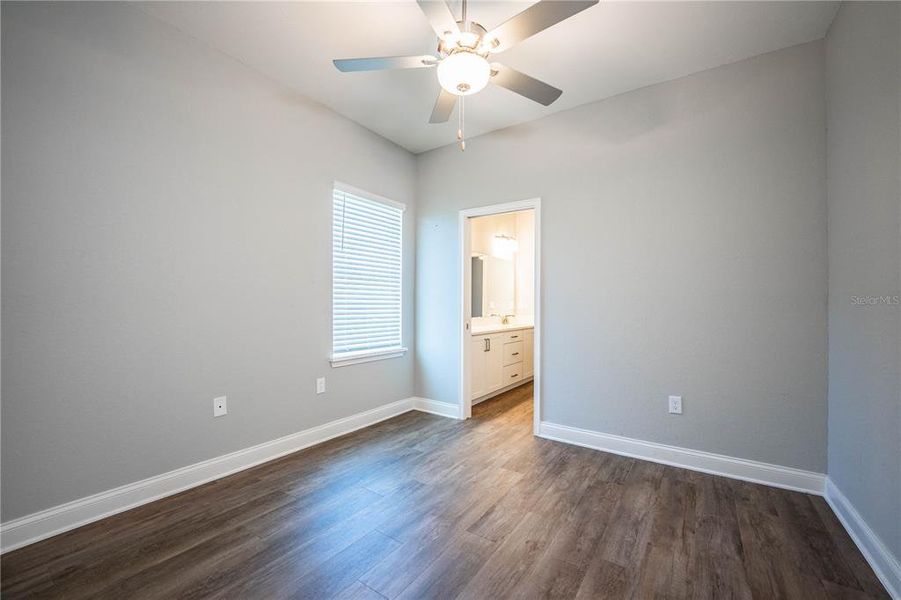 Spacious, unfurnished interior of a new home in , Lakeland (Image 52).