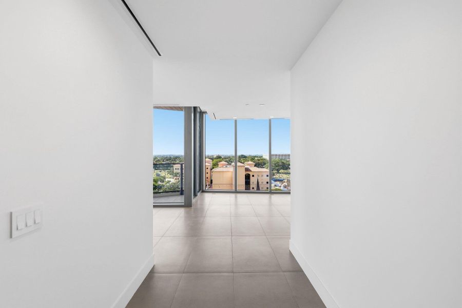 Spacious, unfurnished interior of a new home in , West Palm Beach (Image 29). Spacious, unfurnished interior of a new home in , West Palm Beach (Image 29).