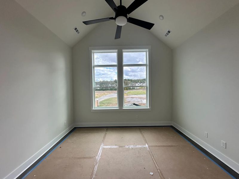 The Ballar A Primary Suite Bedroom