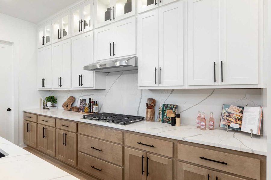 Representative interior finishes for a home built from the Fordham Plan by Highland Homes in Wellington: Artisan Series - 50ft lots, Fort Worth (Image 23).