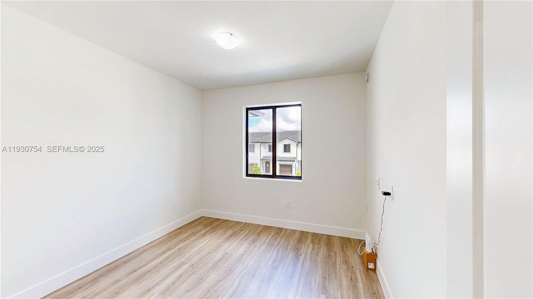 Spacious, unfurnished interior of a new home in , Homestead (Image 40).