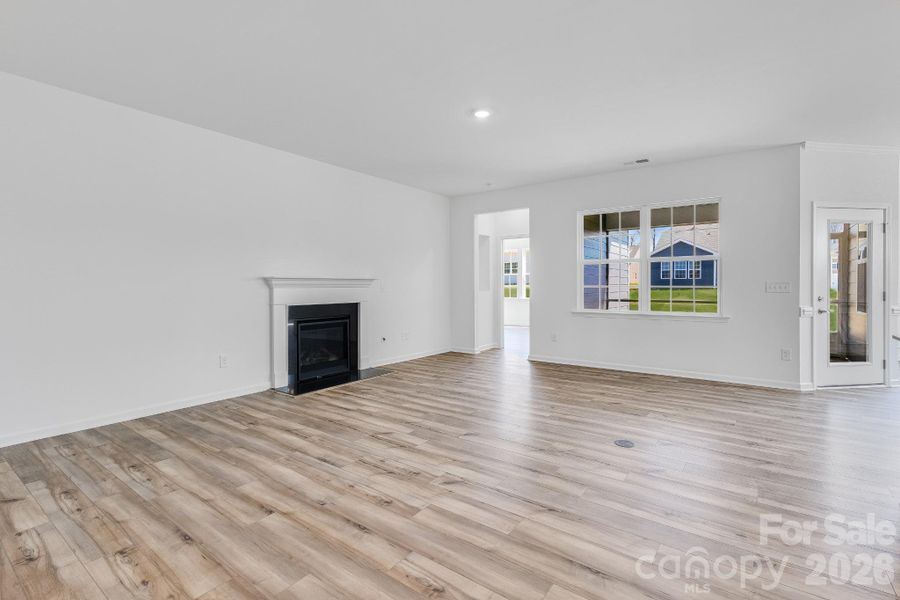 Spacious, unfurnished interior of a new home in Roselyn, Lancaster (Image 16). Spacious, unfurnished interior of a new home in Roselyn, Lancaster (Image 16).