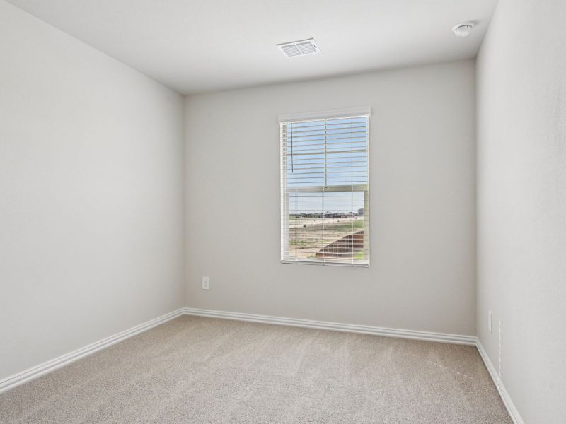 Spacious, unfurnished interior of a new home in Parks at Foster Crossing - Signature Series, Anna (Image 15). Spacious, unfurnished interior of a new home in Parks at Foster Crossing - Signature Series, Anna (Image 15).