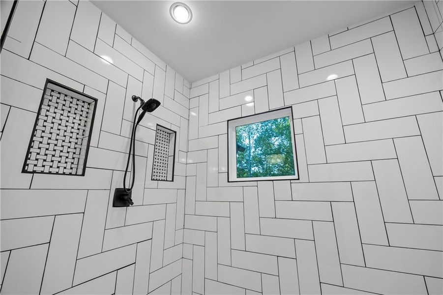 Image 128 of a home in .