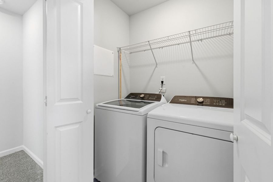 Close-up of interior finishes inside a home in Flemingfield, Greensboro (Image 19).