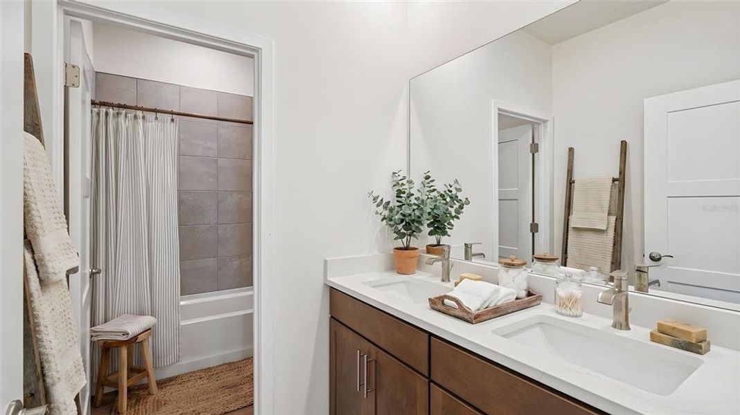 Furnished interior view inside a new home in Sandal Key, Weeki Wachee (Image 15).