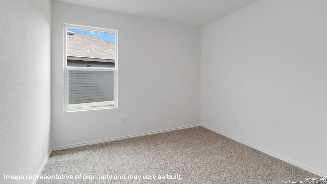 Spacious, unfurnished interior of a new home in Swenson Heights, Seguin (Image 15).