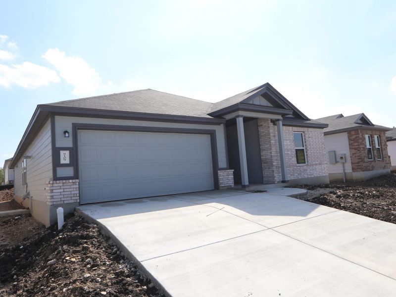 Exterior details and patio area of a home in Marble Creek Crossing, Austin (Image 3).