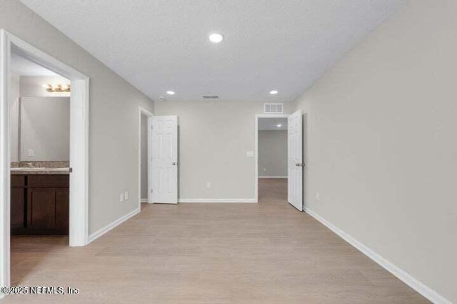Spacious, unfurnished interior of a new home in , Jacksonville (Image 23). Spacious, unfurnished interior of a new home in , Jacksonville (Image 23).