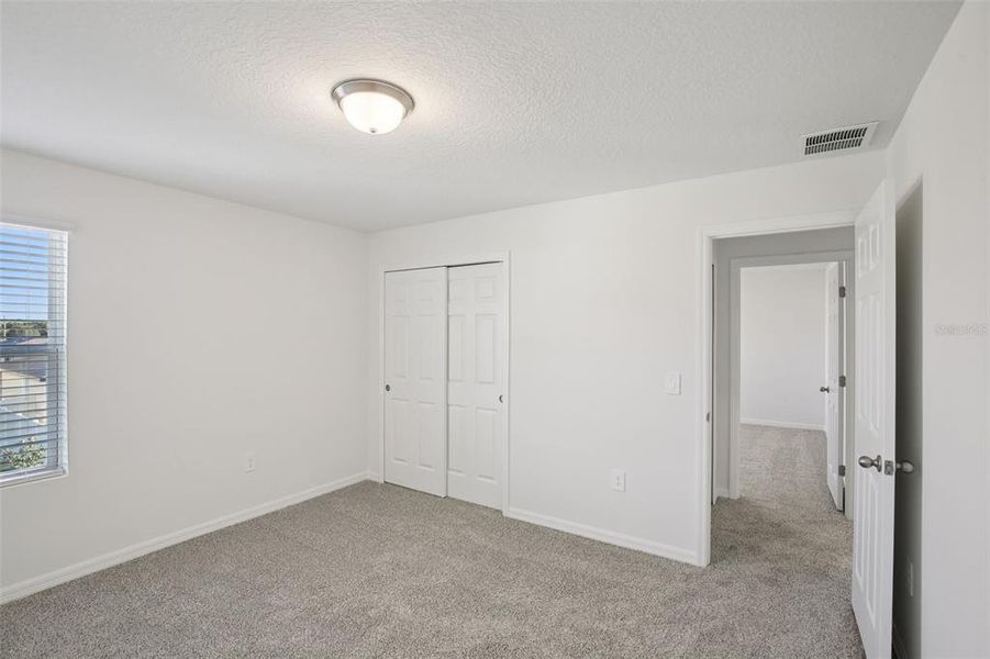 Spacious, unfurnished interior of a new home in , Lake Alfred (Image 14).