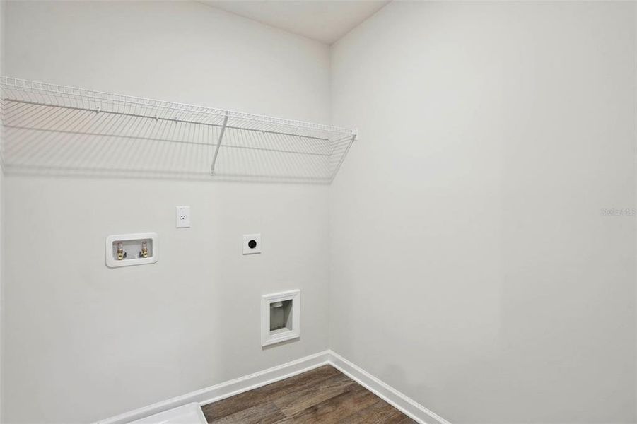Spacious, unfurnished interior of a new home in The Enclave Townhomes, Hampton (Image 34).