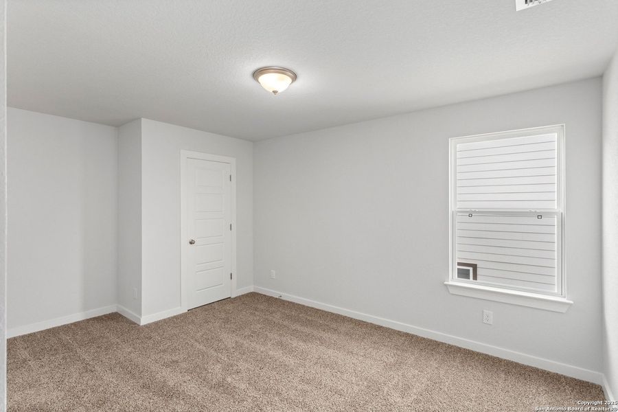 Spacious, unfurnished interior of a new home in Weston Oaks, San Antonio (Image 23). Spacious, unfurnished interior of a new home in Weston Oaks, San Antonio (Image 23).