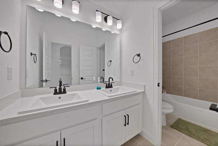 Furnished interior view inside a new home in , Venus (Image 14).