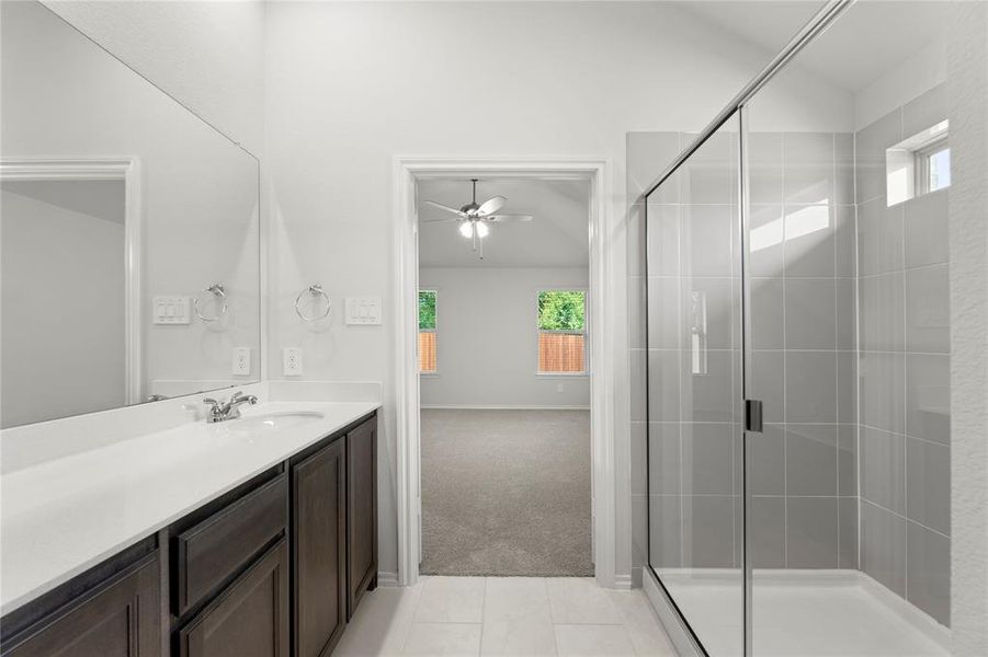 22. 1405 Hillbrook - Bath (4) 22. 1405 Hillbrook - Bath (4)