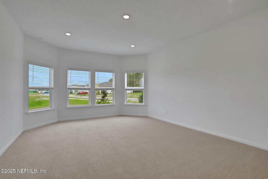 Spacious, unfurnished interior of a new home in Hyland Trail, Green Cove Springs (Image 30). Spacious, unfurnished interior of a new home in Hyland Trail, Green Cove Springs (Image 30).