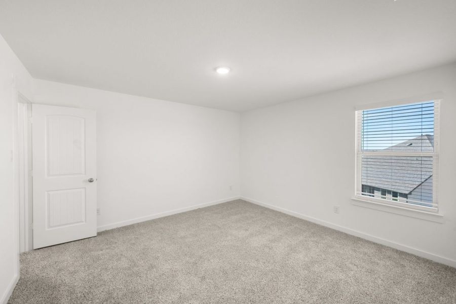 Representative unfurnished interior of a home built from the Ironwood II Hunters Crossing 65s by Brohn Homes in Hunters Crossing, Sealy (Image 18).