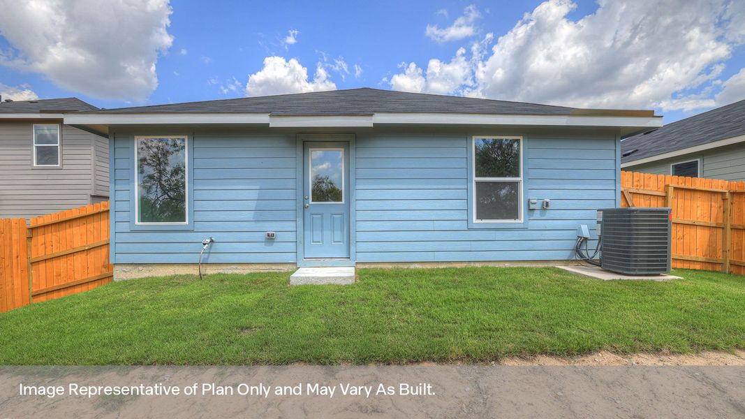 Exterior details of a home in Sunset Oaks, Maxwell (Image 21).