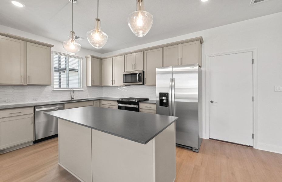 Bright Kitchen