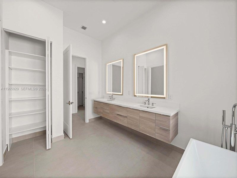 Furnished interior view inside a new home in , Hollywood (Image 45).