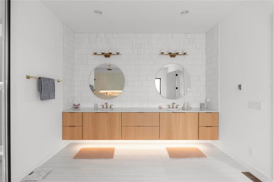 Furnished interior view inside a new home in , Atlanta (Image 49).
