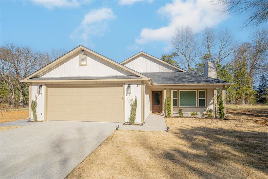 Front exterior of a new home in , Mount Vernon, TX, highlighting curb appeal (Image 20).