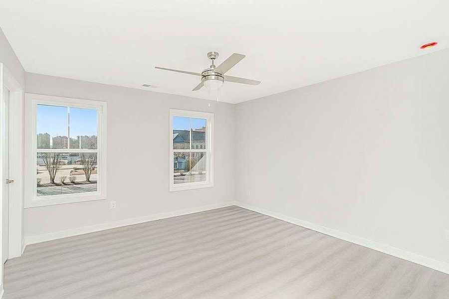 Spacious, unfurnished interior of a new home in , Fayetteville (Image 13).