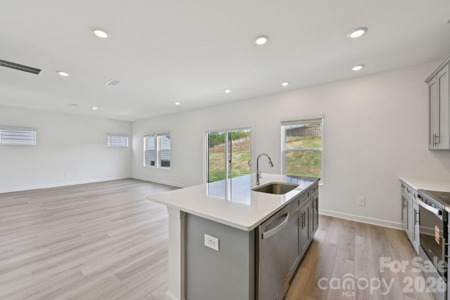 Photo is not of the actual home, but is an inspirational photo of builder’s model home and may depict options, furnishings, and/or decorator features that are not included Photo is not of the actual home, but is an inspirational photo of builder’s model home and may depict options, furnishings, and/or decorator features that are not included