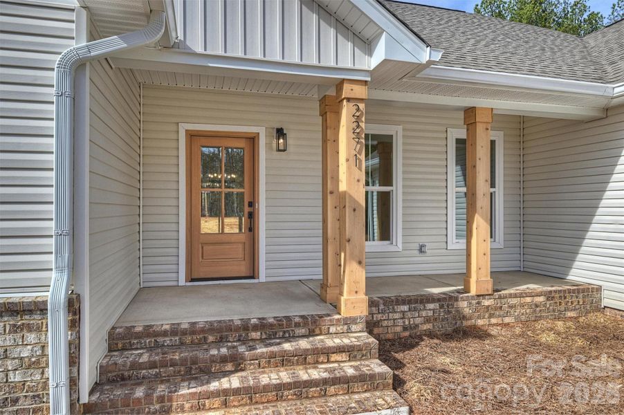 Exterior details and patio area of a home in , Lincolnton (Image 24).