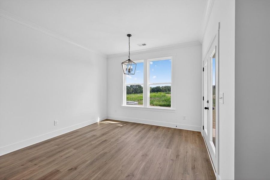 Spacious, unfurnished interior of a new home in Magnolia Ridge, Monroe (Image 22).