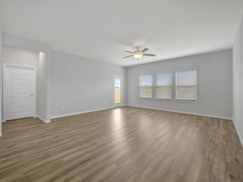 Photo is not of the actual home, but is an inspirational photo of builder’s model home and may depict options, furnishings, and/or decorator features that are not included Photo is not of the actual home, but is an inspirational photo of builder’s model home and may depict options, furnishings, and/or decorator features that are not included