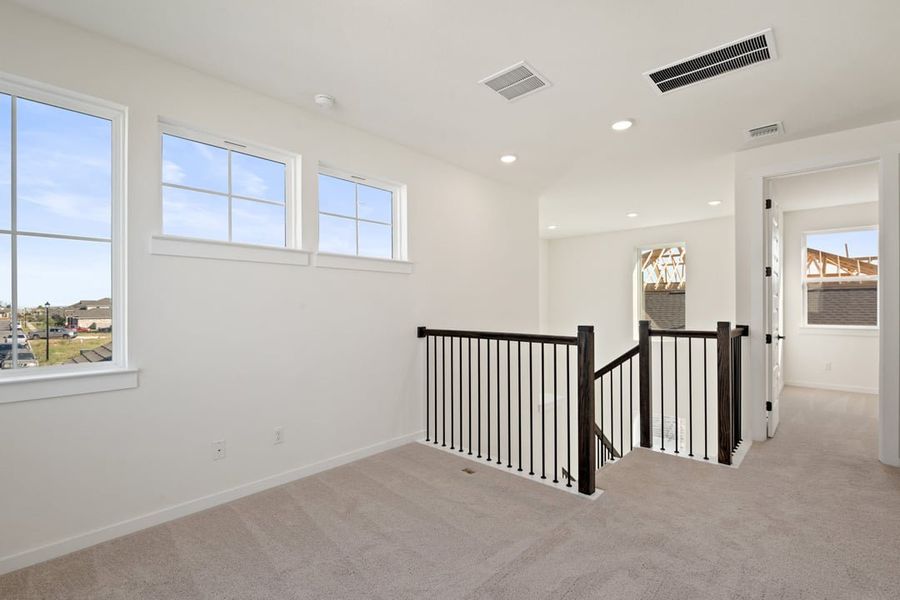 Spacious, unfurnished interior of a new home in Flora, Hutto (Image 34).