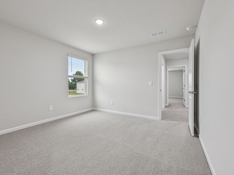Spacious, unfurnished interior of a new home in Oakwood, Mebane (Image 21).