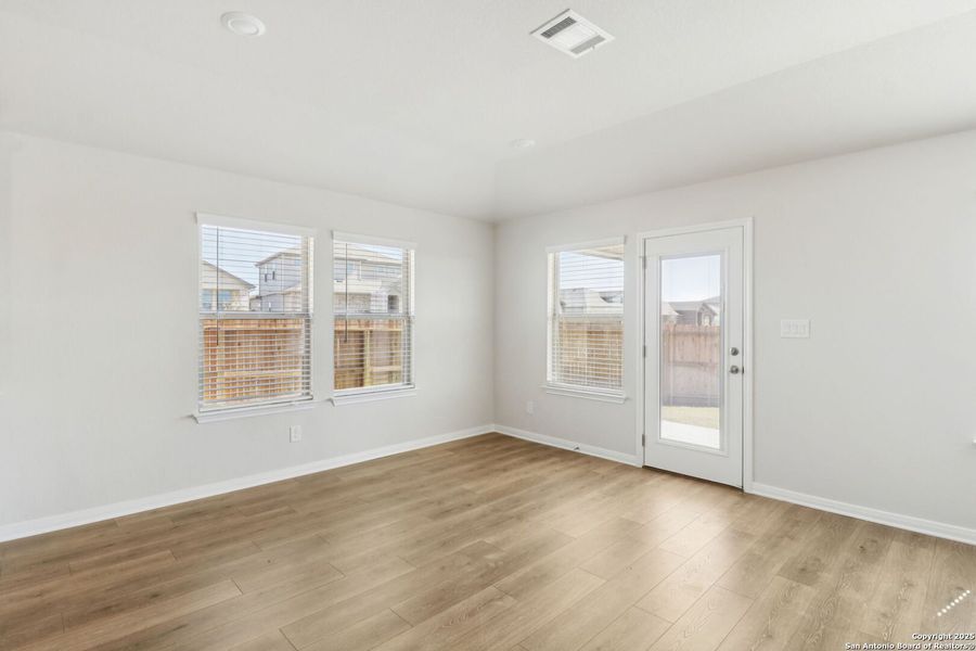 Spacious, unfurnished interior of a new home in Legendary Trails - Classic Series, Cibolo (Image 18).