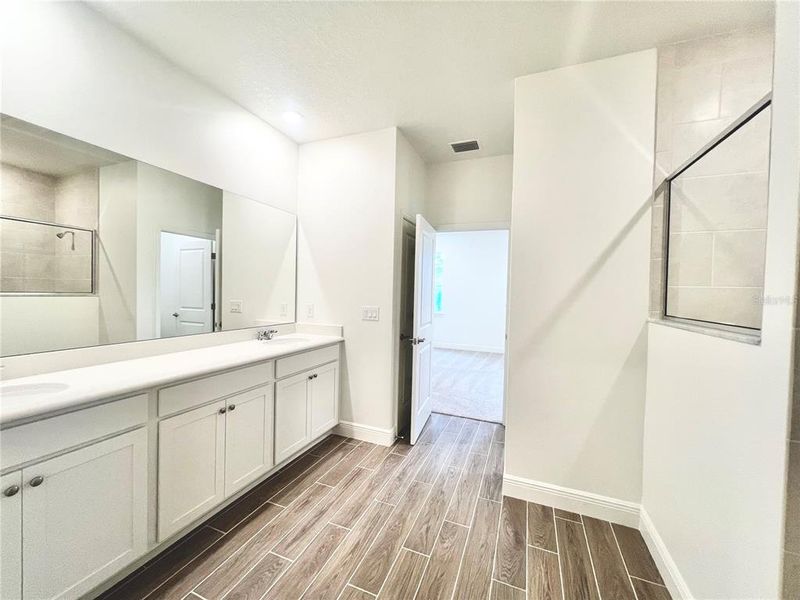 Furnished interior view inside a new home in , Palm Coast (Image 10).