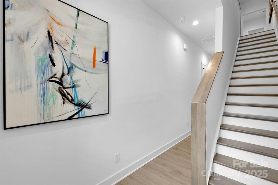 Image 27 of a home in .