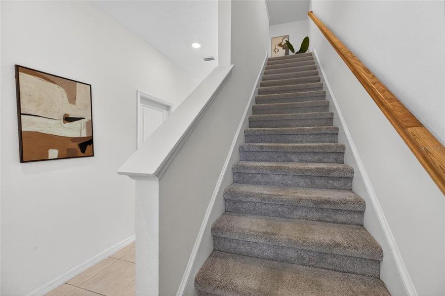 Spacious, unfurnished interior of a new home in , Wesley Chapel (Image 22).