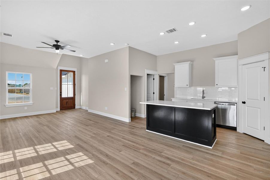 Image 28 of a home in .