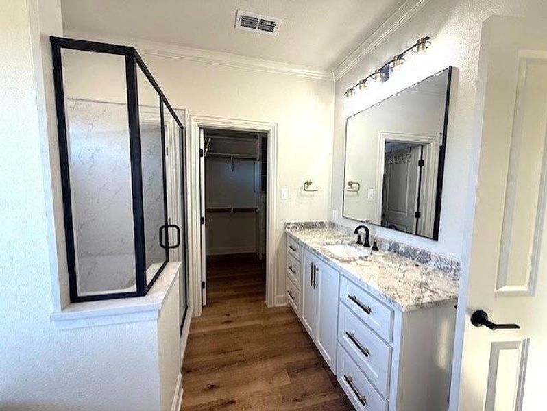 Furnished interior view inside a new home in , Abilene (Image 6).