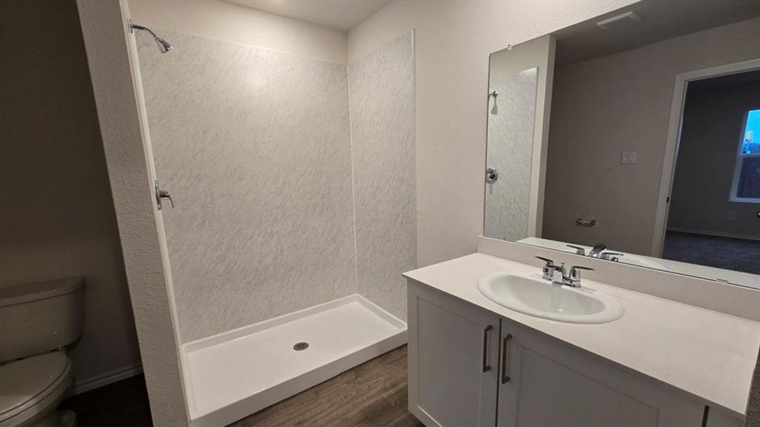 Furnished interior view inside a new home in Leonard Crossing, Leonard (Image 13). Furnished interior view inside a new home in Leonard Crossing, Leonard (Image 13).